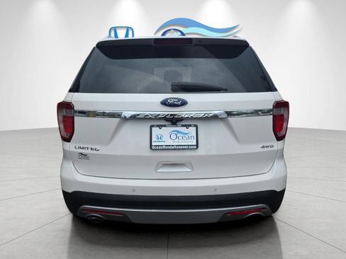 Used 2016 Ford Explorer Limited AWD/4WD image 4