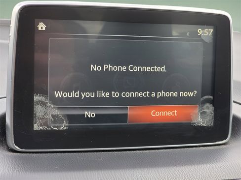 Used 2015 MAZDA MAZDA3 i Touring image 31