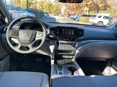 Certified 2026 Honda Ridgeline RTL image 18