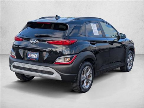 Used 2022 Hyundai Kona SEL w/ Cargo Package FWD image 5