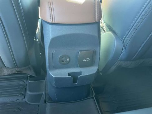 Used 2022 Ford Maverick Lariat w/ Lariat Luxury Package FWD image 13