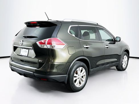 Used 2015 Nissan Rogue SV w/ SV Family Package FWD image 9