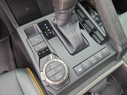 New 2026 Toyota Tacoma 4x4 Double Cab Hybrid image 24