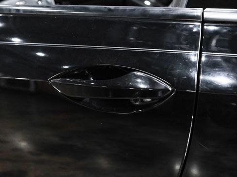 Used 2016 Lexus RC 200t image 33