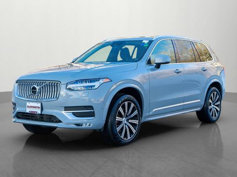 Used 2025 Volvo XC90 B6 Plus image 3