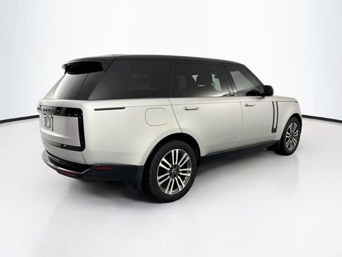 Used 2023 Land Rover Range Rover Long Wheelbase SE AWD/4WD image 5
