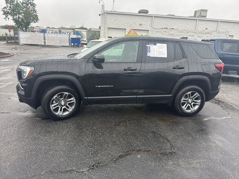 Certified 2026 GMC Terrain Elevation AWD/4WD image 7