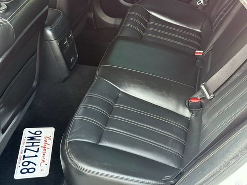 Used 2019 Chrysler 300 S RWD image 19