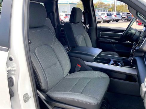 Used 2020 RAM 1500 Big Horn AWD/4WD image 8