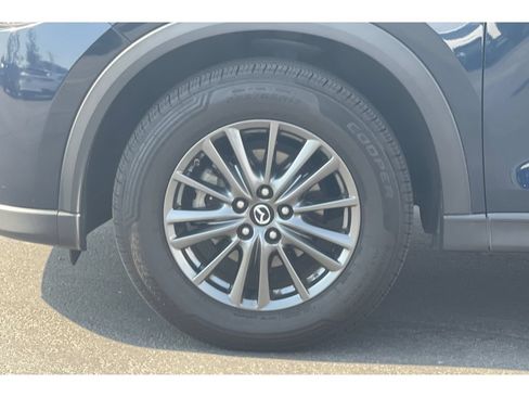 Used 2019 MAZDA CX-5 Touring FWD image 11