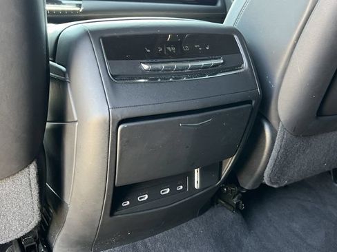 Used 2023 Cadillac Escalade Sport Platinum AWD/4WD image 26