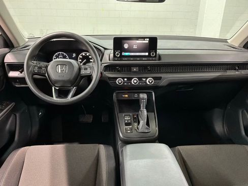 Used 2023 Honda CR-V LX image 6