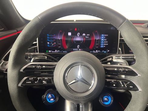 Used 2025 Mercedes-Benz E 53 AMG e 4MATIC Sedan image 22