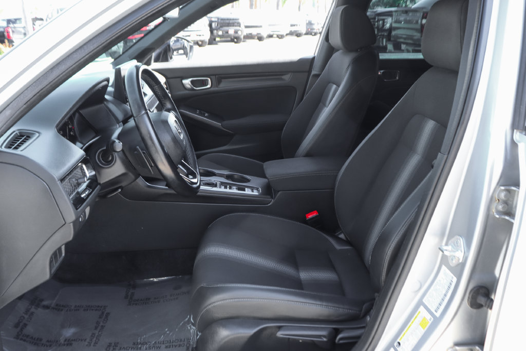 Used 2025 Honda Civic Sport image 16