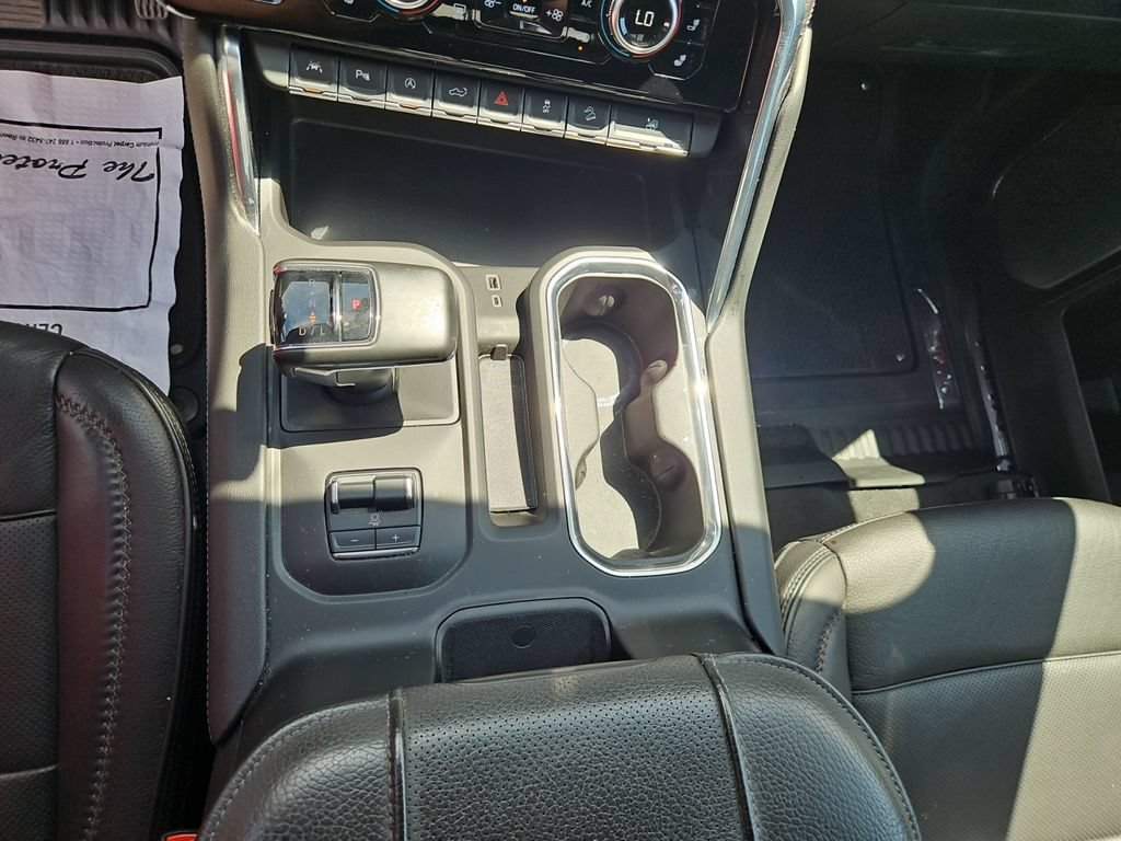 Used 2023 GMC Sierra 1500 Denali w/ Denali Reserve Package AWD/4WD image 12