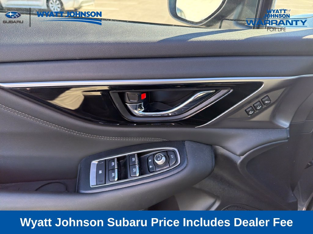 Used 2025 Subaru Outback Touring XT AWD/4WD image 21