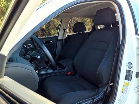 Used 2022 Honda Civic EX image 10