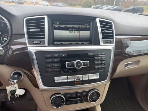 Used 2014 Mercedes-Benz ML 350 4MATIC image 12