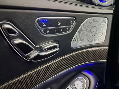 Used 2016 Mercedes-Benz S 63 AMG 4MATIC Sedan image 25