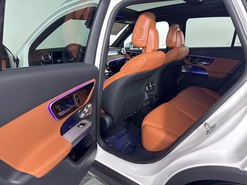 New 2026 Mercedes-Benz GLC 300 GLC 300 image 21