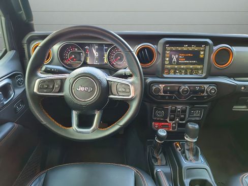 Used 2022 Jeep Gladiator Mojave w/ LED Lighting Group image 32