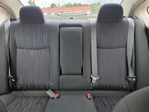 Used 2019 Nissan Sentra SV FWD image 8
