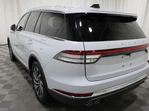Used 2025 Lincoln Aviator AWD image 31