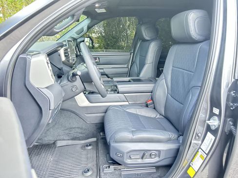Used 2026 Toyota Tundra Platinum AWD/4WD image 11
