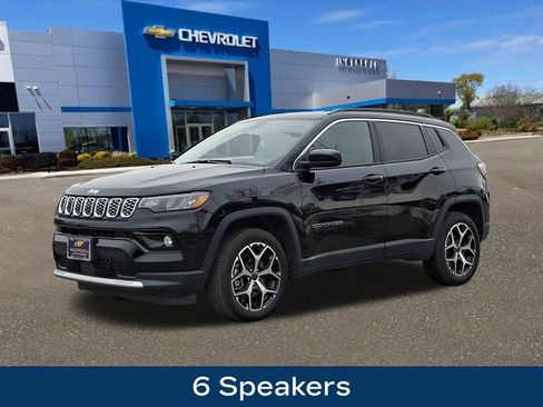 Used 2025 Jeep Compass Limited image 4