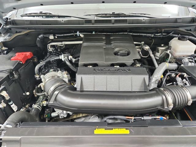 Used 2025 Nissan Frontier PRO-4X AWD/4WD image 17