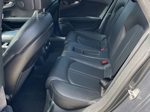 Used 2017 Audi S7 Prestige w/ Prestige Package image 13