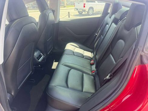 Used 2018 Tesla Model 3 Long Range RWD image 36