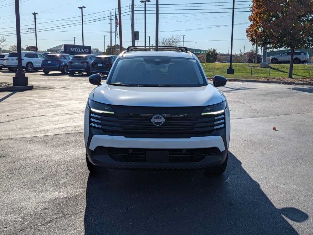 Used 2026 Nissan Kicks SV w/ Cold Weather Package AWD/4WD image 2