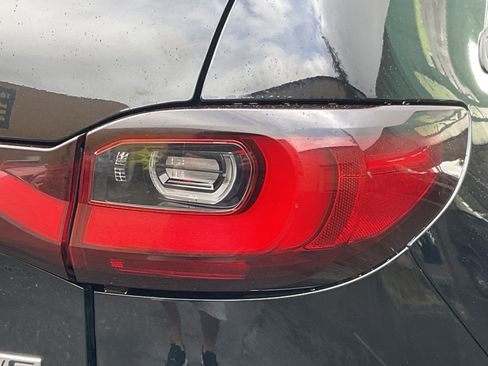 Used 2024 MAZDA CX-90 3.3 Turbo w/ Premium Package image 10