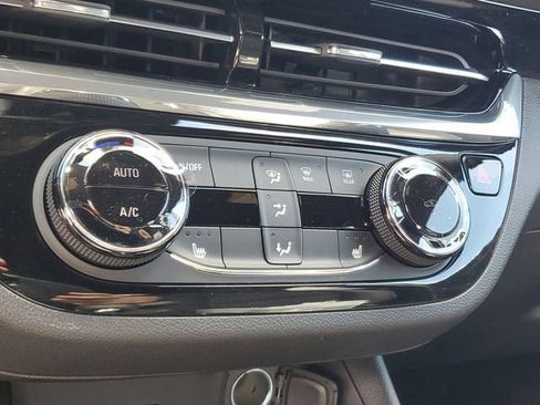 New 2026 Buick Envista Sport Touring w/ Convenience I Package FWD image 22