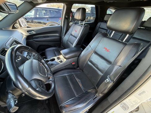Used 2018 Dodge Durango R/T w/ Blacktop Package image 11