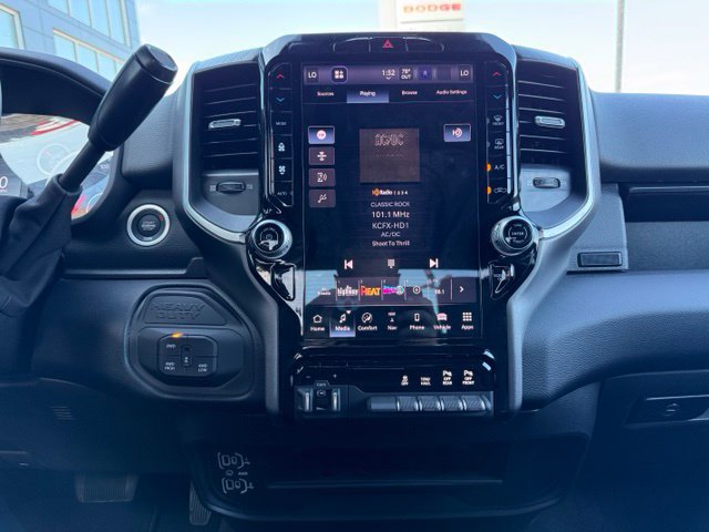Used 2026 RAM 2500 Big Horn AWD/4WD image 15