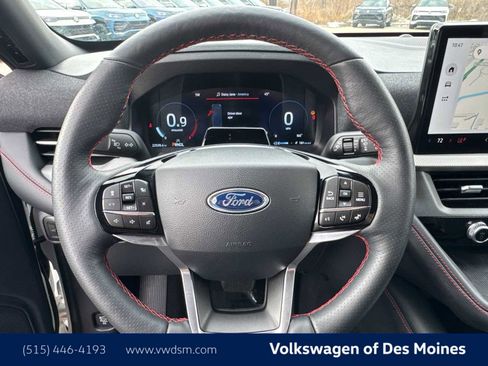Used 2025 Ford Explorer ST-Line w/ ST-Line Street Pack image 15