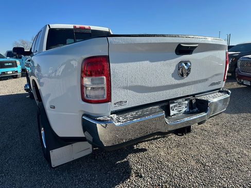 Used 2021 RAM 3500 Tradesman image 8