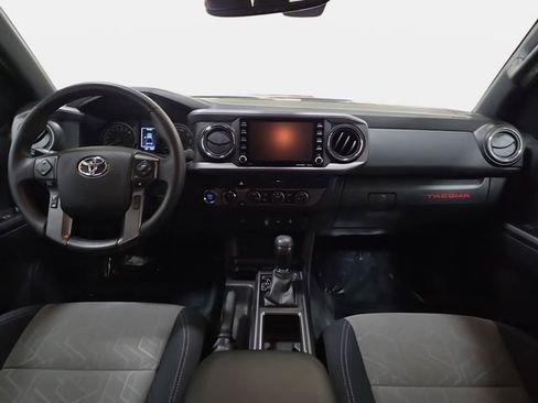 Used 2023 Toyota Tacoma TRD Sport image 10