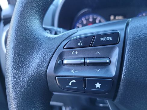 Certified 2023 Hyundai Kona SEL image 7