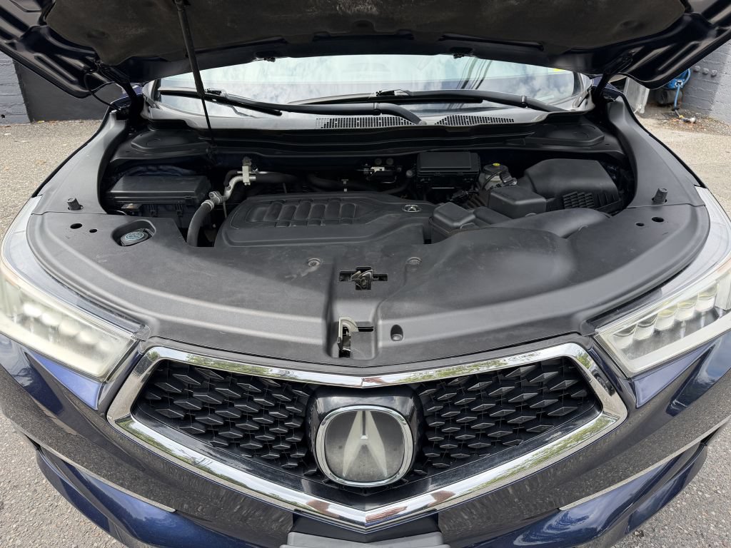 Used 2017 Acura MDX w/ Technology Package AWD/4WD image 9