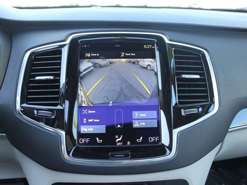 Used 2017 Volvo XC90 T6 Momentum w/ Vision Package image 34