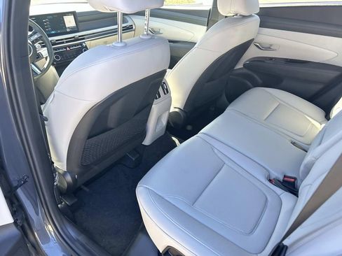 Used 2025 Hyundai Tucson Limited AWD/4WD image 21
