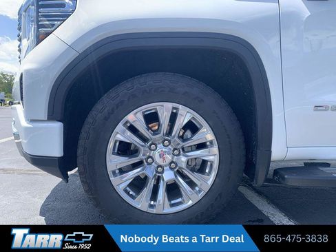 Used 2023 GMC Sierra 1500 Denali w/ Technology Package AWD/4WD image 18