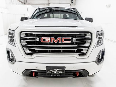 Used 2020 GMC Sierra 1500 AT4 w/ AT4 Premium Package AWD/4WD image 9