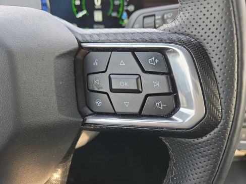 Certified 2025 Ford Mustang Premium image 15