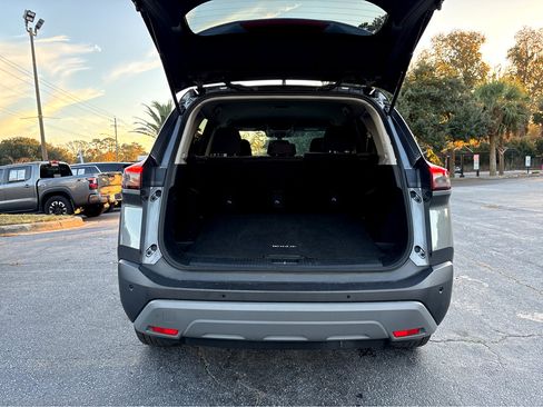 Used 2023 Nissan Rogue SV image 26