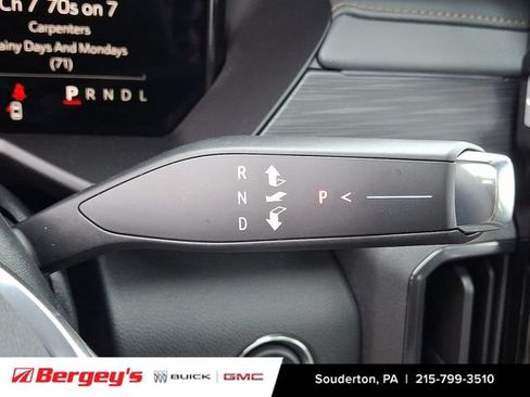 New 2026 GMC Acadia AT4 w/ Luxury Package AWD/4WD image 12