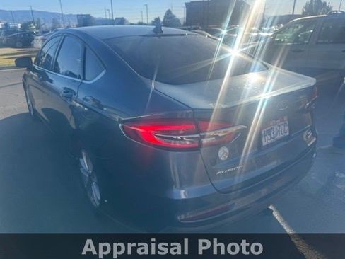 Used 2019 Ford Fusion SE FWD image 8
